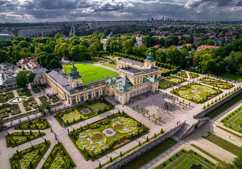  The Baroque Palace in Wilanów, Warsaw