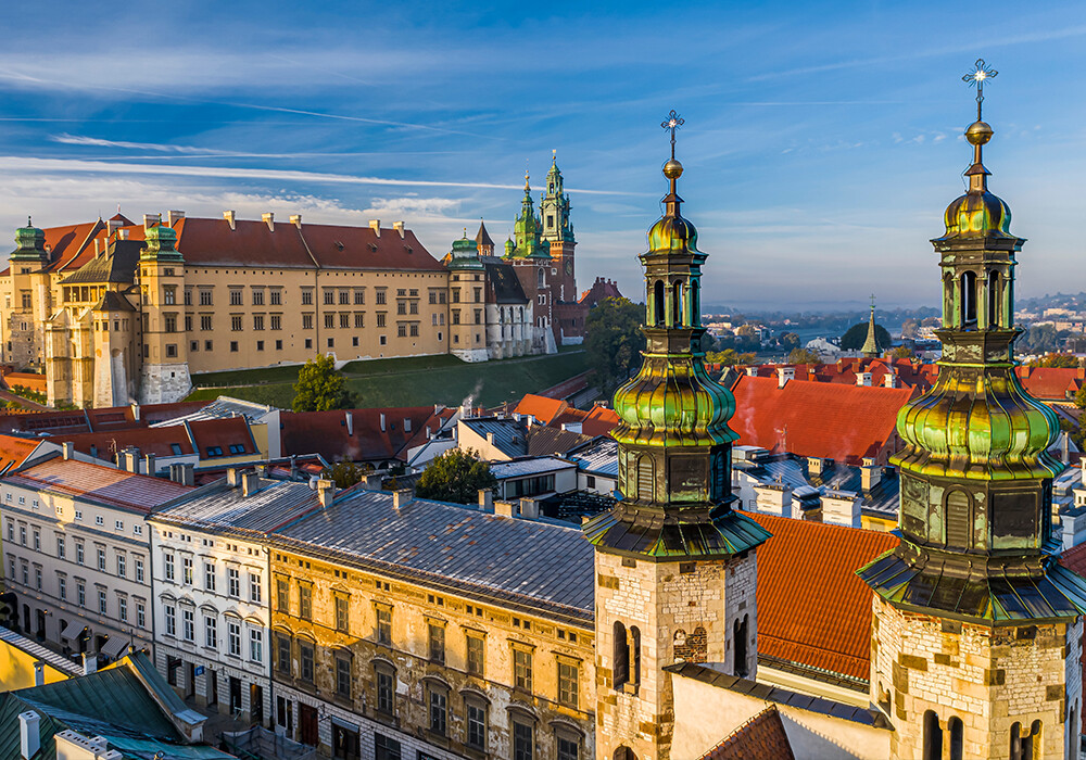 A panoramic view of the Royal Castle at Wawel in Kraków