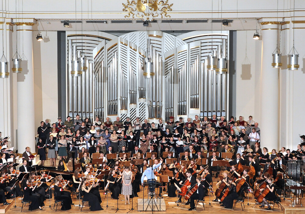 27.02.2014, Kraków Philharmonic Hall. Gala concert at the Kraków Philharmonic Hall. Photo: Artur Gawor