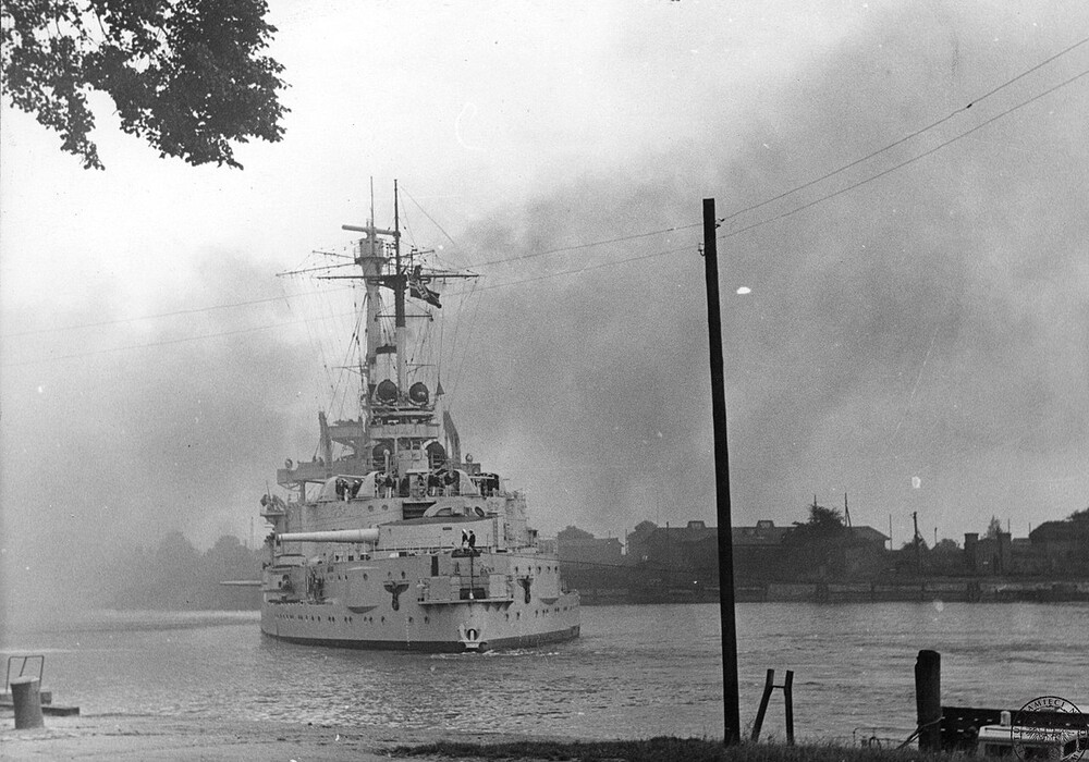 The German battleship Schleswig-Holstein , Westerplatte